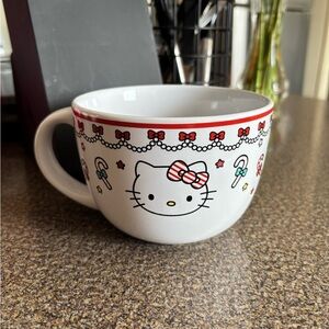 Hello Kitty Christmas Mug